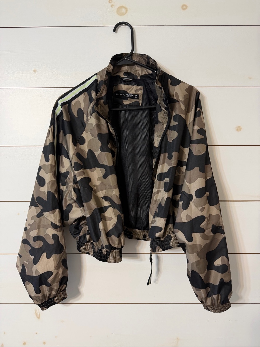 Blanc Noir Cropped Camo Jacket Size M - Picture 2 of 4